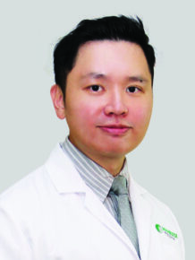 Dr Gan Kit Liang spesialis THT terbaik Malaysia yang menjadi Full Time Consultant di mahkota Medical Centre, Melaka, Malaysia